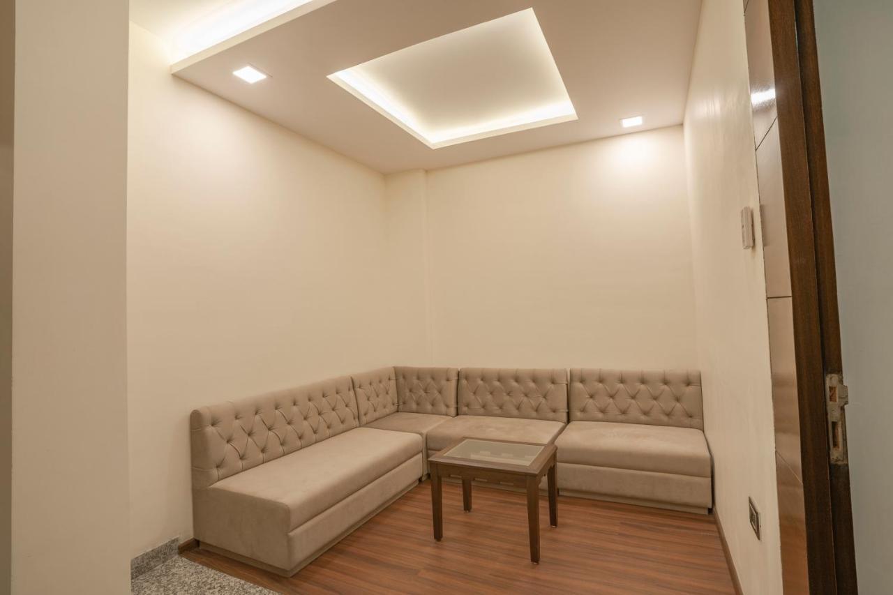 Hotel Stay Casa Bhopal Buitenkant foto