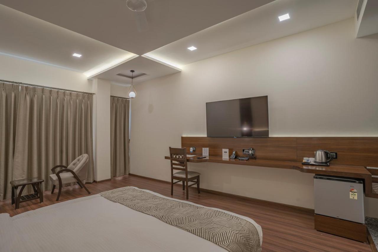 Hotel Stay Casa Bhopal Buitenkant foto