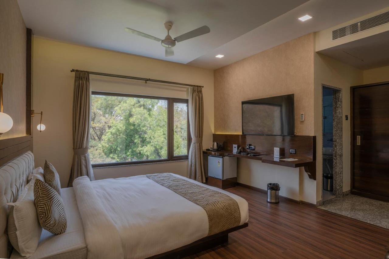 Hotel Stay Casa Bhopal Buitenkant foto